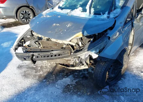 2014 Nissan Versa Note Sv z USA, uszkodzony, nr VIN 3N1CE2CP4EL385739